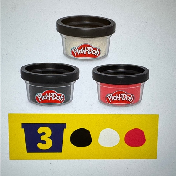 Play-Doh Marvel Captain America Moto-Slicer Playset & 4 Pc Set - Picture 4 of 5